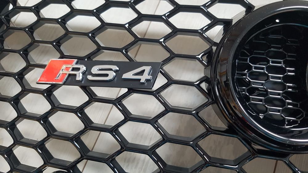 Grila-Fagure-RS4-Look-Audi-A4-B8-2008-2012-Neagra-Lucios-Premium-Noua