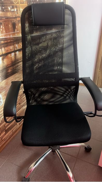 Продам офисную мебель