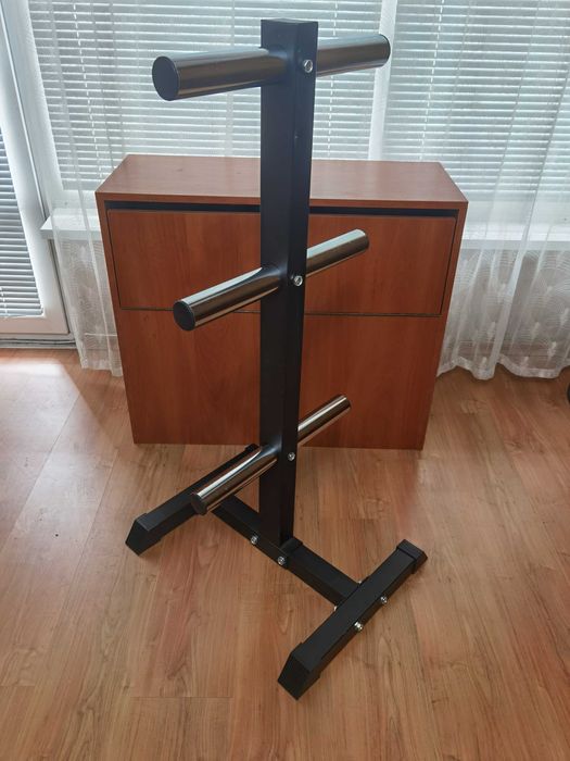 Продавам стойка за тежести ф50