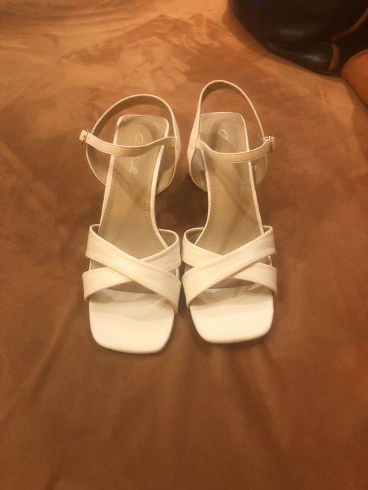 Дамски обувки на известната марка Paolo Bocheli