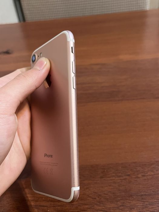 Айфон 7, акб 100%