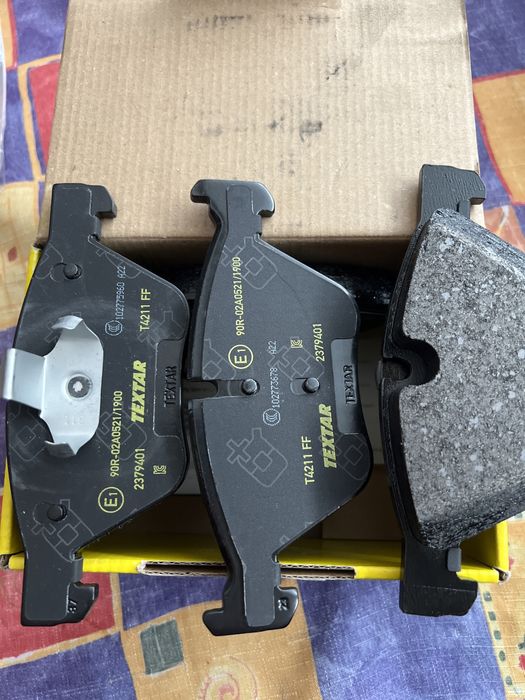 Предни накладки за BMW E 90 комплект с датчик