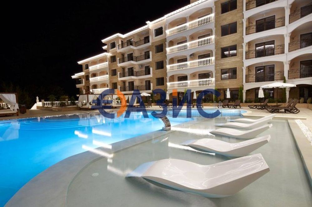 Продава се Тристаен апартамент в Несебър - 113 кв.м за 1350 €/кв.м - Снимка #13