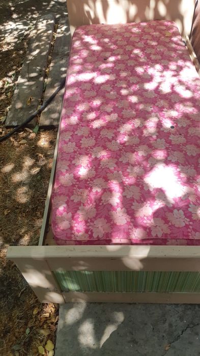 Кровать  одноместный