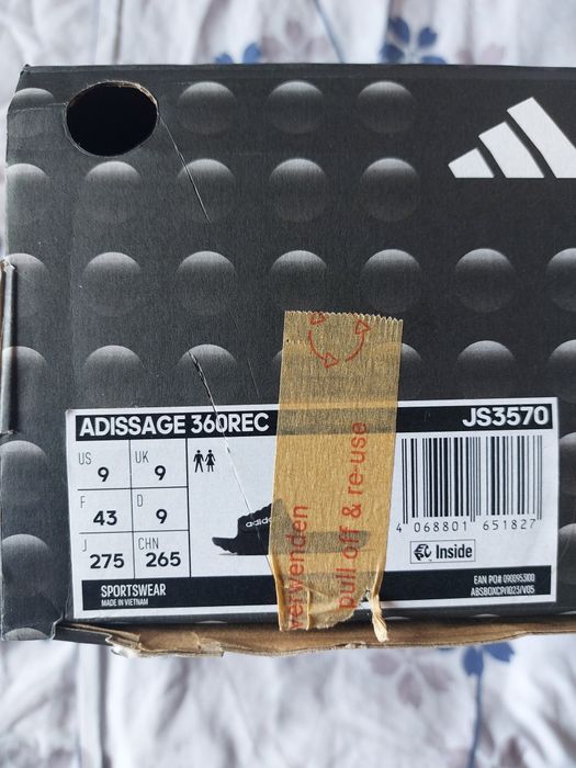 Adidas оригинални чехли