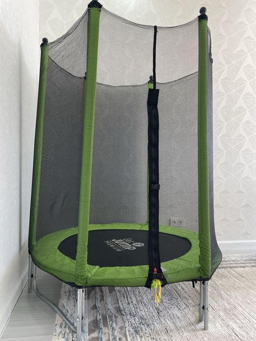 Мини-батут с сеткой