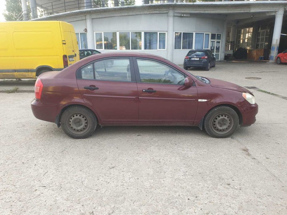 Cutie viteze Hyundai Accent 3