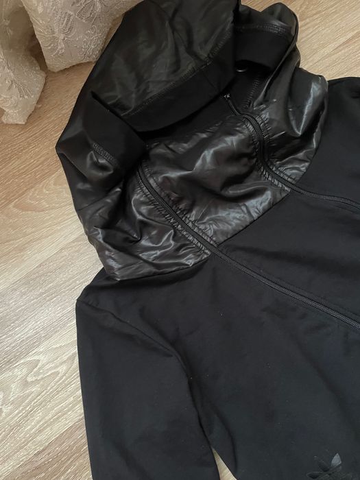 Дамски екип от две части