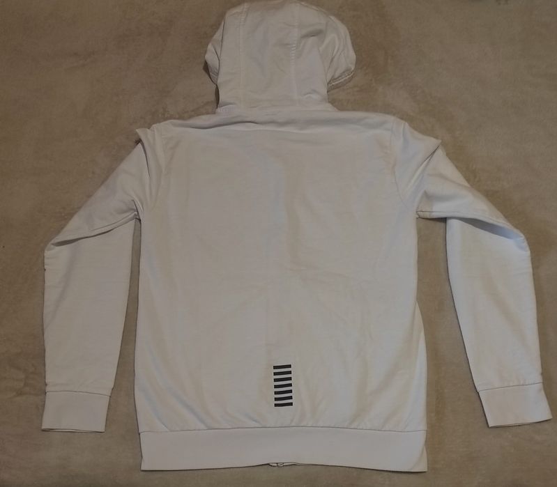 Мъжки Анцуг Emporio Armani размер S чисто нов