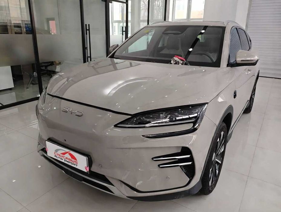 BYD Song Plus EV Champion 605 Flagship
