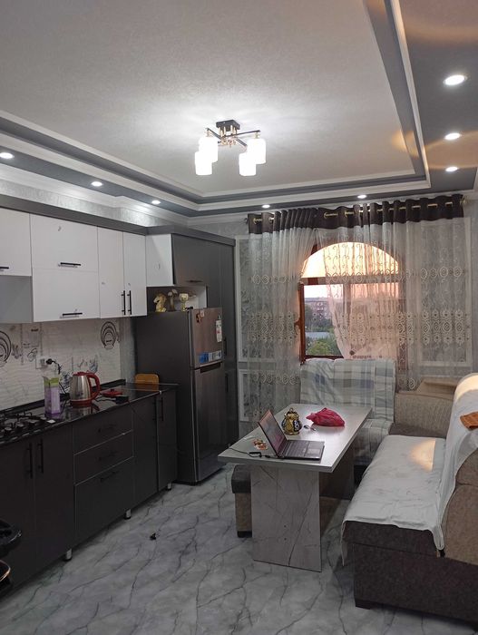 70 kv uy sotiladi 2 xonali superda