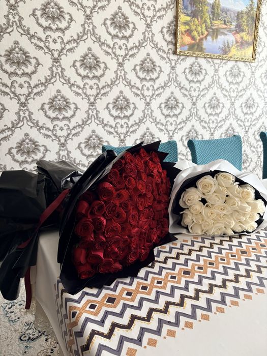 Цветы свежие,красные розы