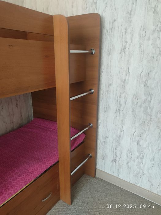 Продаётся двухъярусная кровать!!!