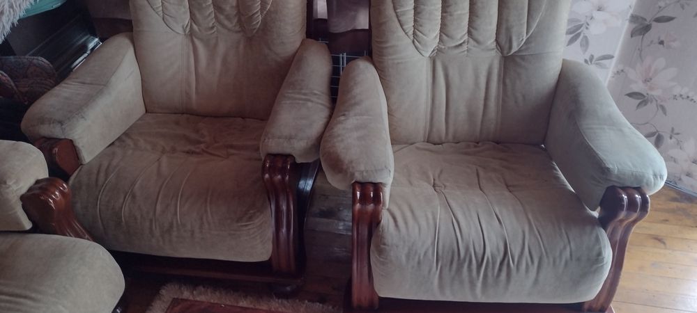 Разтегателен диван