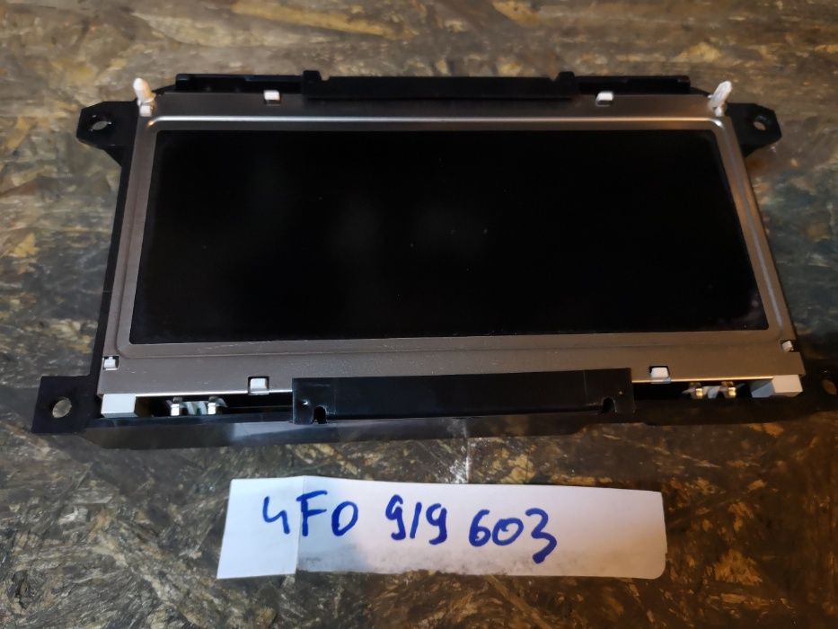 Display rosu Audi A6 4F, Q7 4F0919603