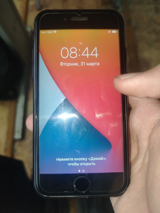 Айфон 6с в хорошем состоянии