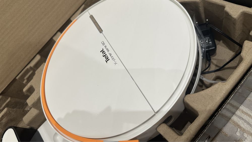 Робот пылесос…..