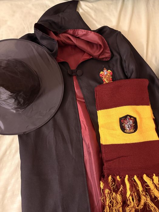 Продаю комплекты с Гарри Поттера