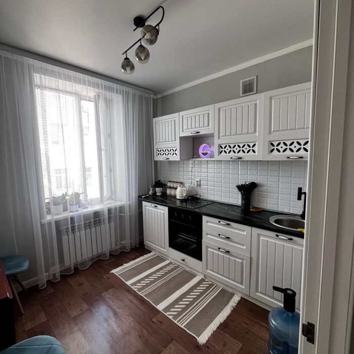 Продам 2 комнатную квартиру