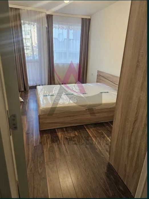 Дава се под наем Тристаен апартамент в Варна, Спортна зала - 90 кв.м за 698.19 € - Снимка #1