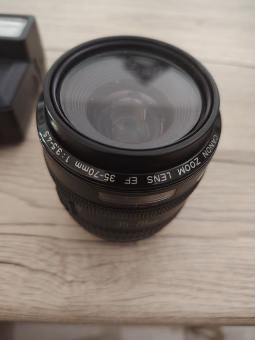 Vand obiectiv Canon