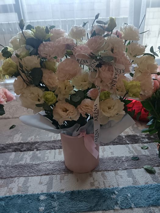 Кустовые розы цветы