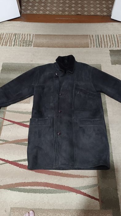 Продаю дубленку новую