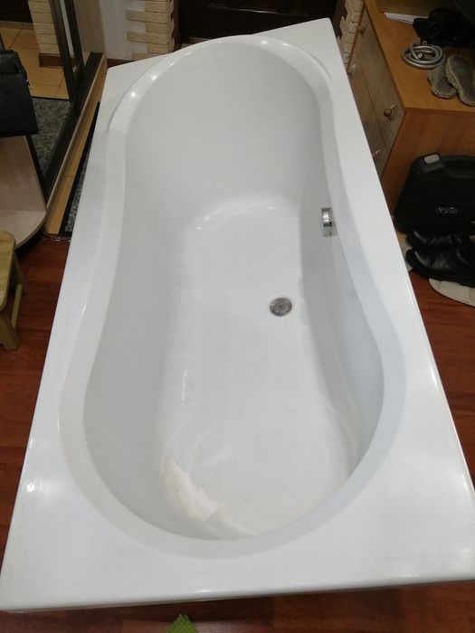 Ванна акриловая б/у