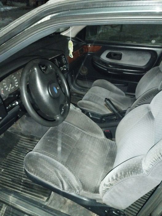 Продам Форд Скорпио 1