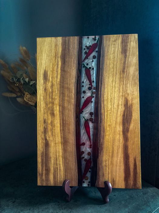 Плата от  орех и епоксидна смола