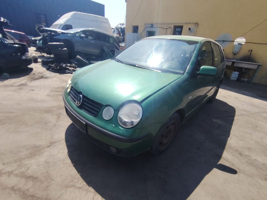 Lampa / Tripla stop dreapta pe aripa 6Q6 945 112A Volkswagen VW Polo