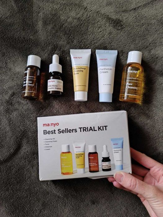 набор косметики, уходовых средств Manyо