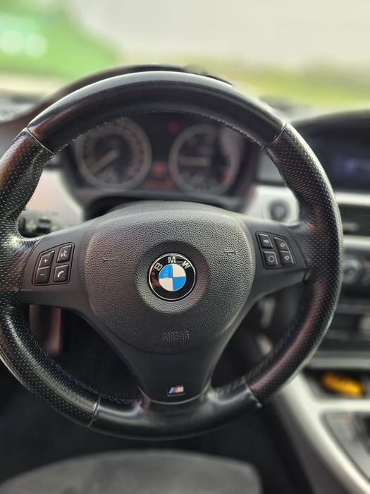 Vând BMW E91 M Paket Shadowline, Alcantara, Cutie automata,Anul 2011