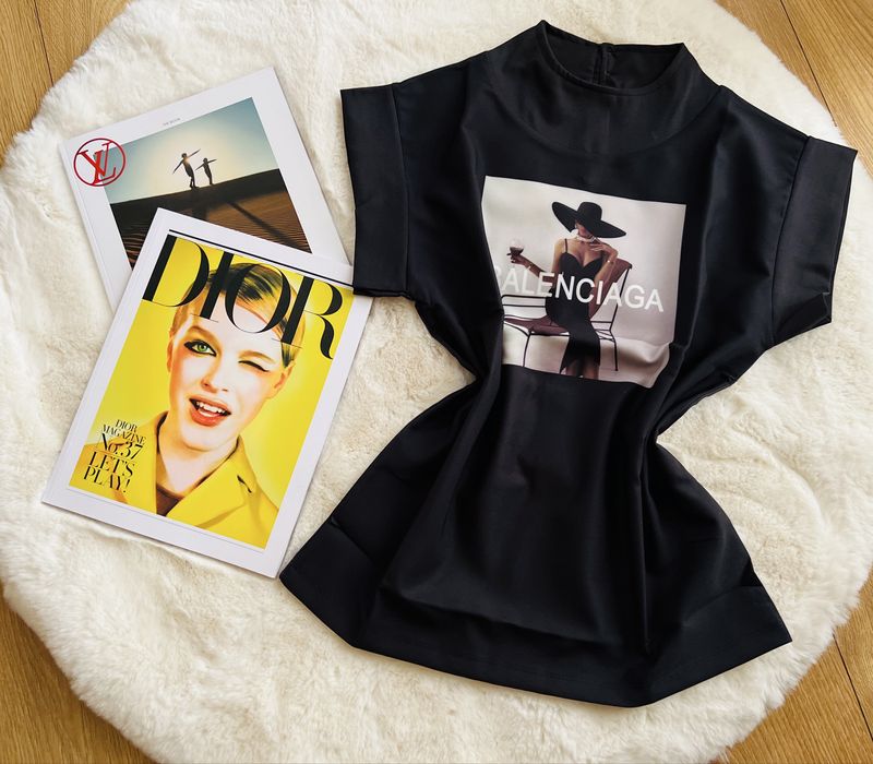 Топ от висококачествена материя balenciaga