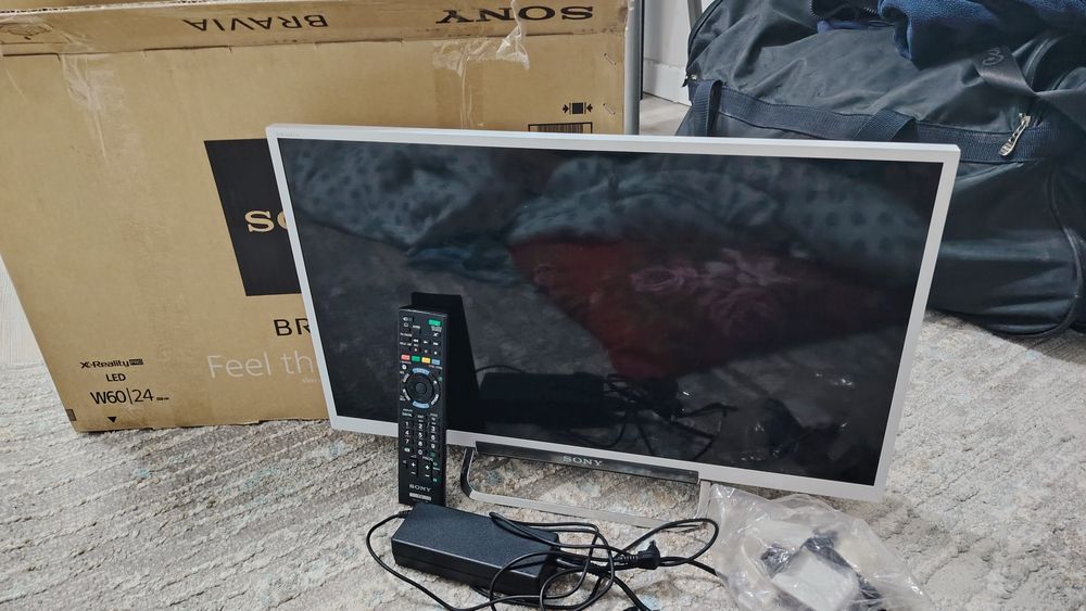 Телевизор SONY W60/24