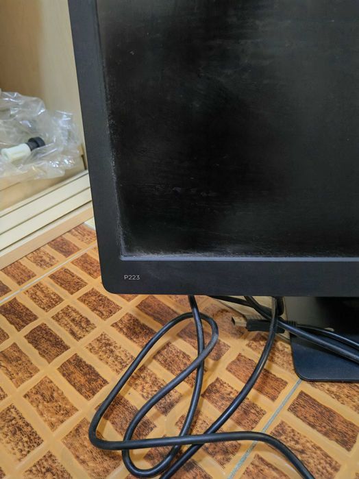 Монитор 22"   hp  p223