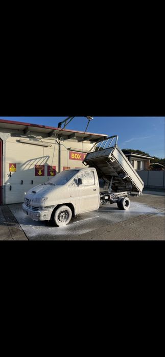 Hyundai Basculabil 3,5 T Autoutilitara