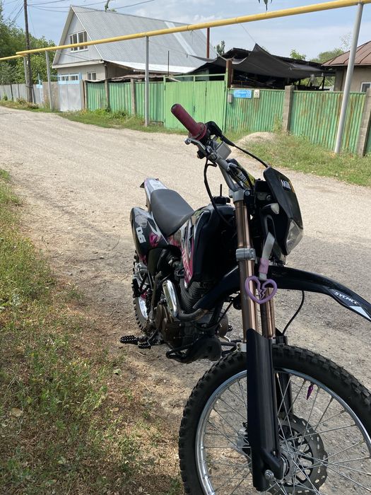 Продам мотоцикл 06