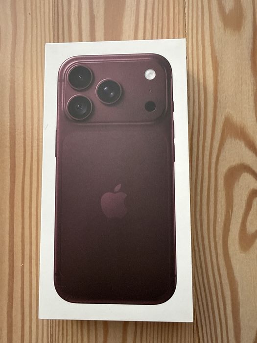 Продадим новые Iphone 18 pro 256 гб