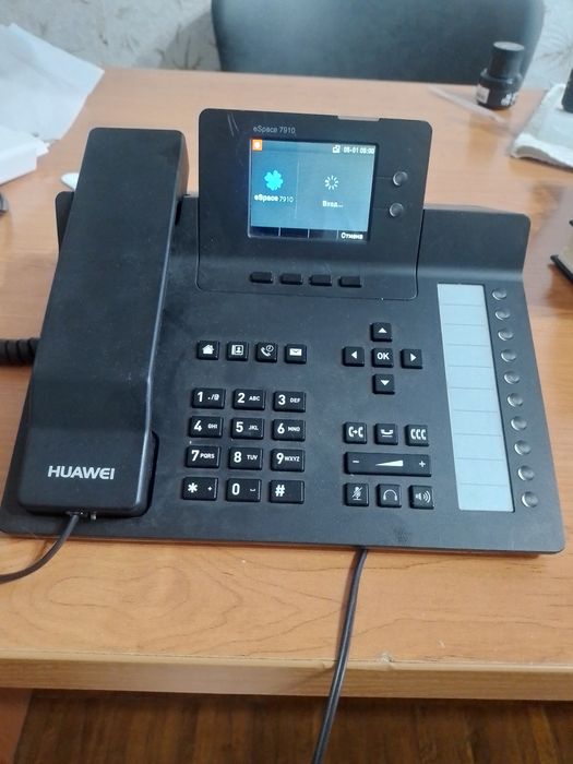 Продаю телефон Huawei IP 7910 рабочий