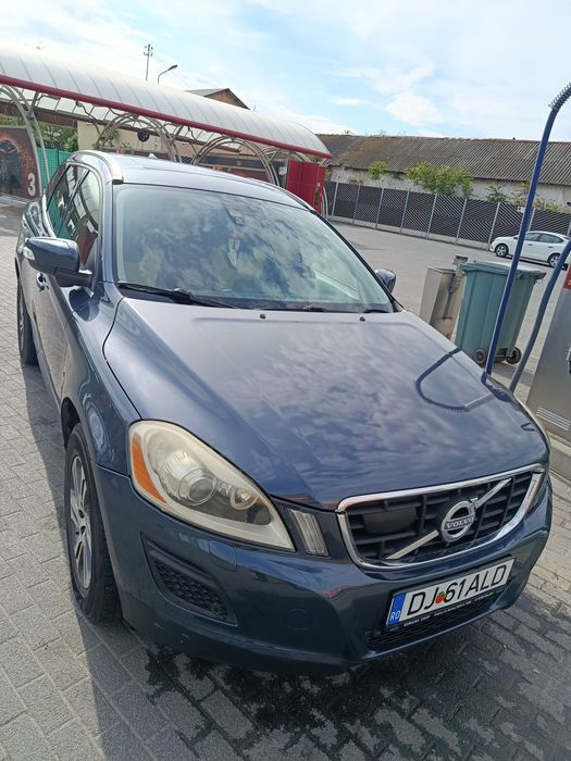 VOLVO XC60 2011 — imagine 3