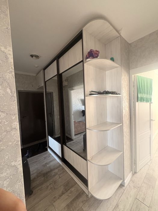 Продаётся шкаф-купе