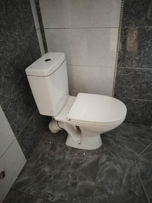 Унитаз в хорошем состоянии