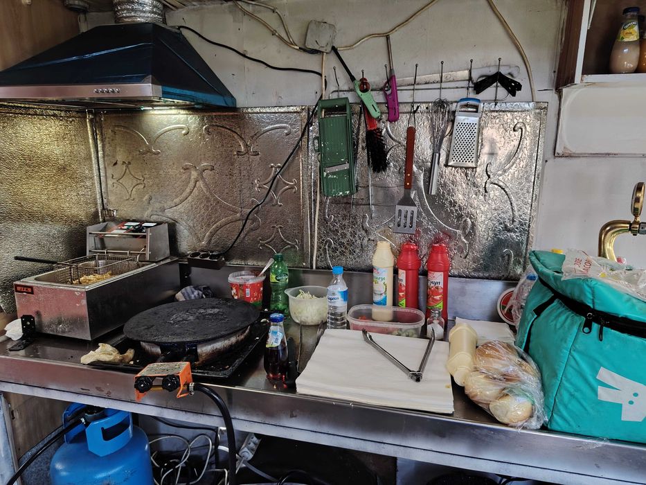 Каравана за бързо хранене