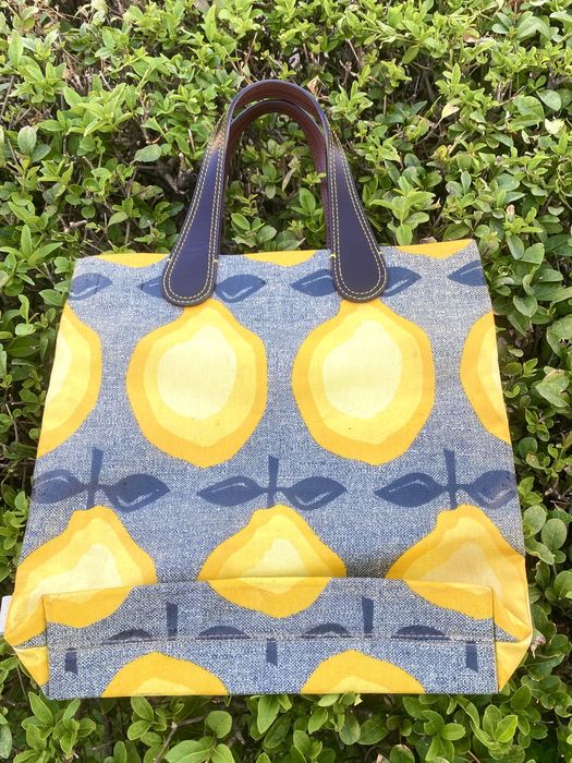 Сумка с грушами Think bee