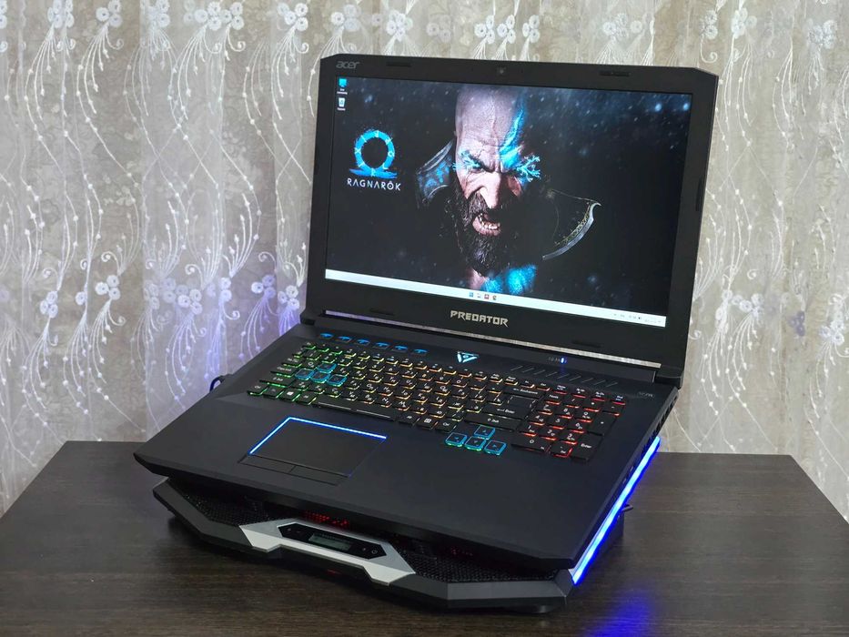 Acer Predator Helios 500 - мощный игровой ноутбук