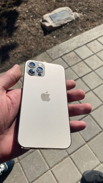 12 про 128 гиг 80акб