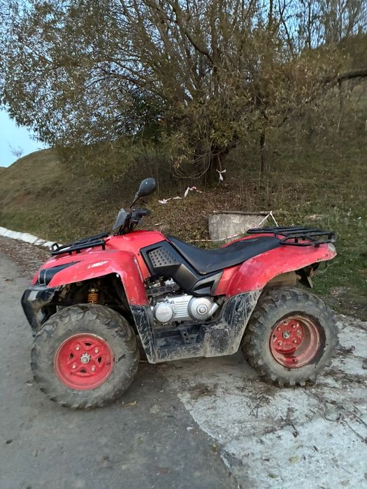 ATV 300CC în stare bună