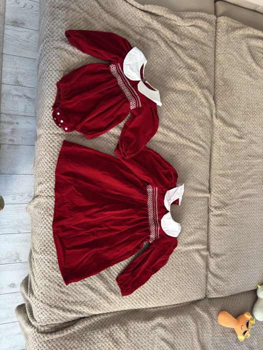 Продам платья для девочек