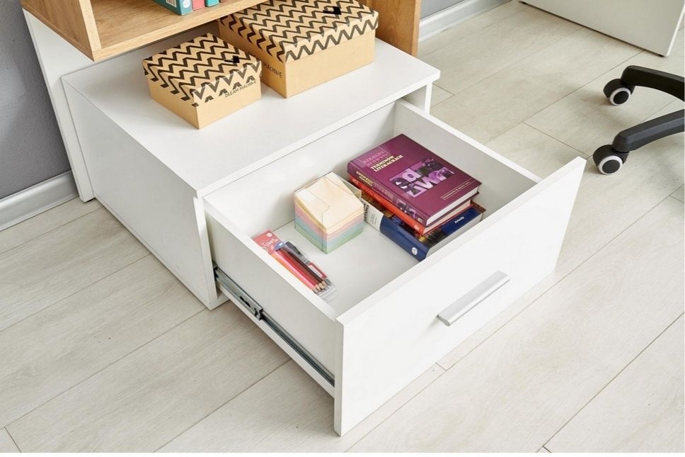 Masa de birou cu spatii depozitare